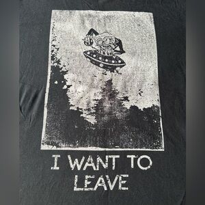"I want to leave" Band Tshirt (see measurements)